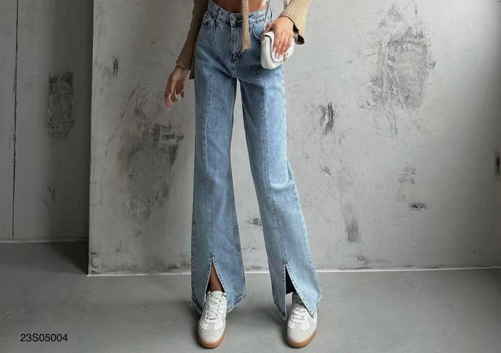 Blue Jean with Slit on the Leg