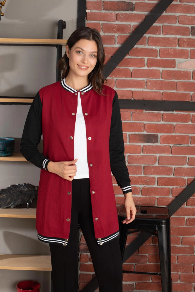 Long Red Jacket Vest with Snap Fasteners on the Front